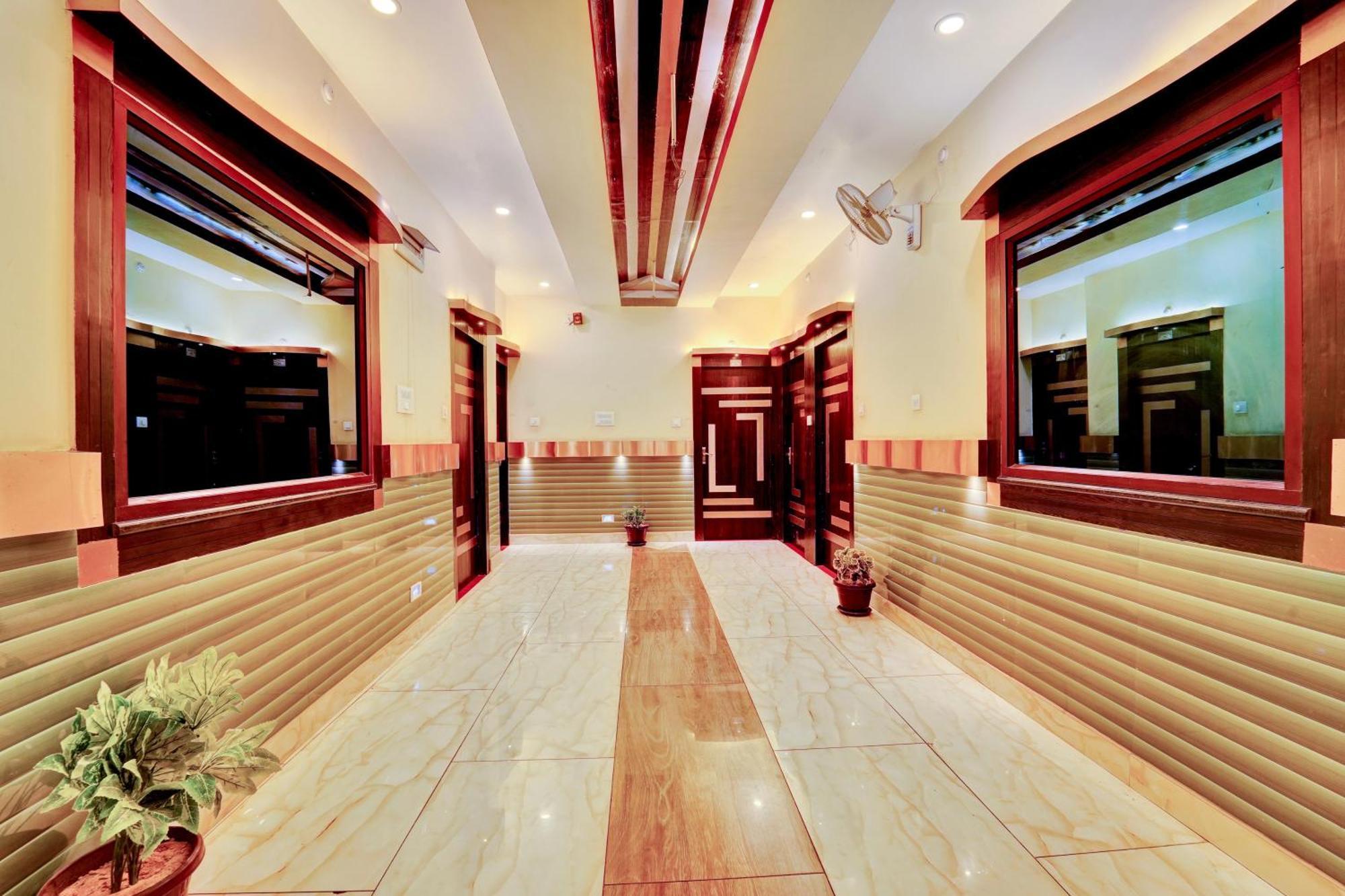 Oyo Flagship Hotel Centre Point Chhapra Eksteriør billede